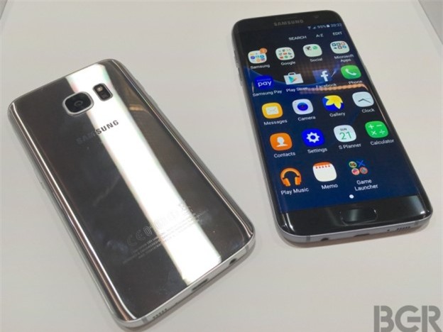 Những tính năng vượt trội của Galaxy S7 so với iPhone 6S