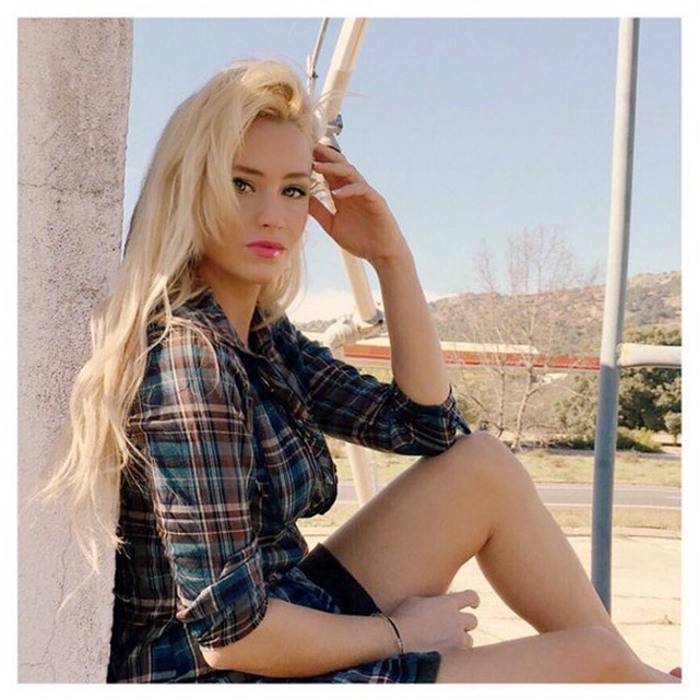 Laura Gadea, fan cuồng, Real Madrid, kền kền trắng, đội bóng hoàng gia TBN, người đẹp, MC, La Liga, Ronaldo, HLV Zidane.