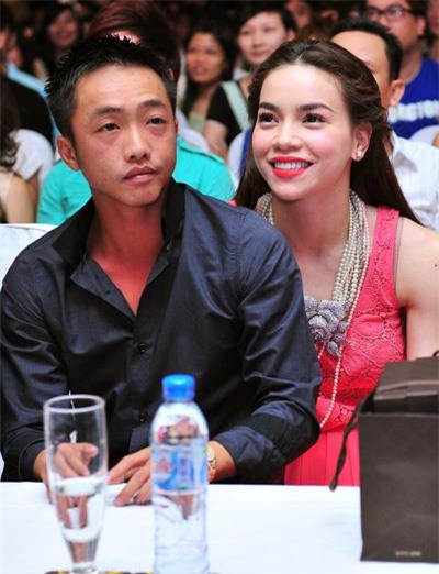 Huy ket ban tren Facebook, Cuong Do-la dut khoat voi Ha Ho