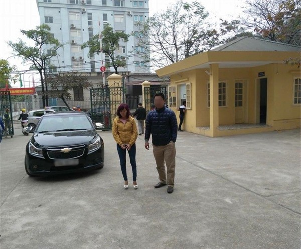 Vào nhà nghỉ với bạn gái quen qua mạng, nam thanh niên bị đánh thuốc mê, cướp tài sản - Ảnh 1.