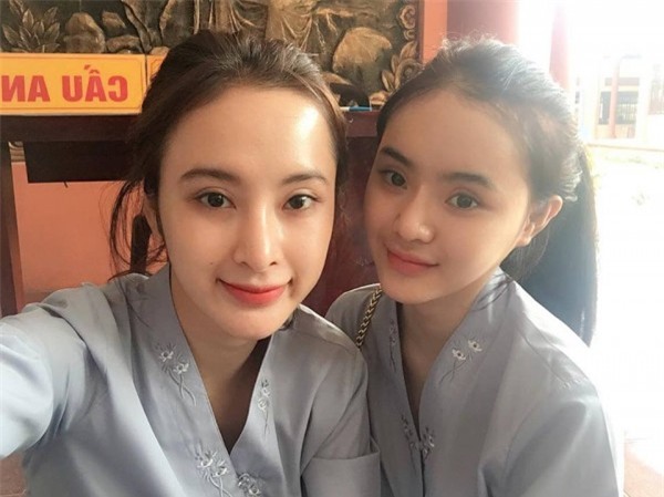 khong-ho-hang-angela-phuong-trinh-mac-ao-trang-kin-dao-di-le-chua-blogtamsuvn011
