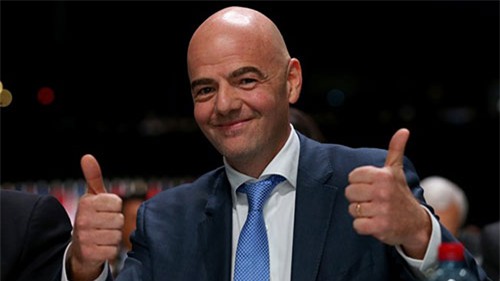 Luật sư Infantino đắc cử chủ tịch FIFA - Ảnh 1.