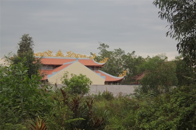 HOÀI LINH, NHÀ THỜ TỔ, XÂY DỰNG TRÁI PHÉP, XỬ PHẠT, QUẬN 9