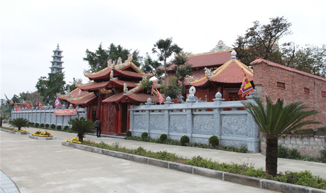 điện thờ, Việt Nam Trần Triều Điện, đại gia, đại gia Hà Tĩnh, Trần Quang Luận