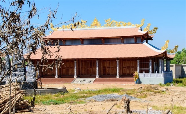 Nhà thờ Tổ của Hoài Linh, nghệ sĩ Hoài Linh, quản lý xây dựng