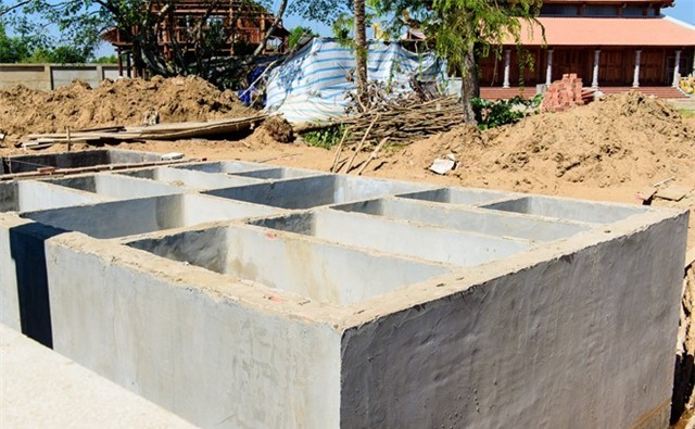 Nhà thờ Tổ của Hoài Linh, nghệ sĩ Hoài Linh, quản lý xây dựng