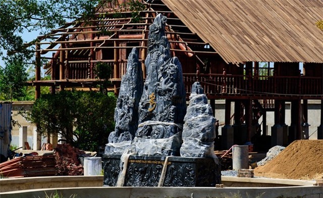 Nhà thờ Tổ của Hoài Linh, nghệ sĩ Hoài Linh, quản lý xây dựng