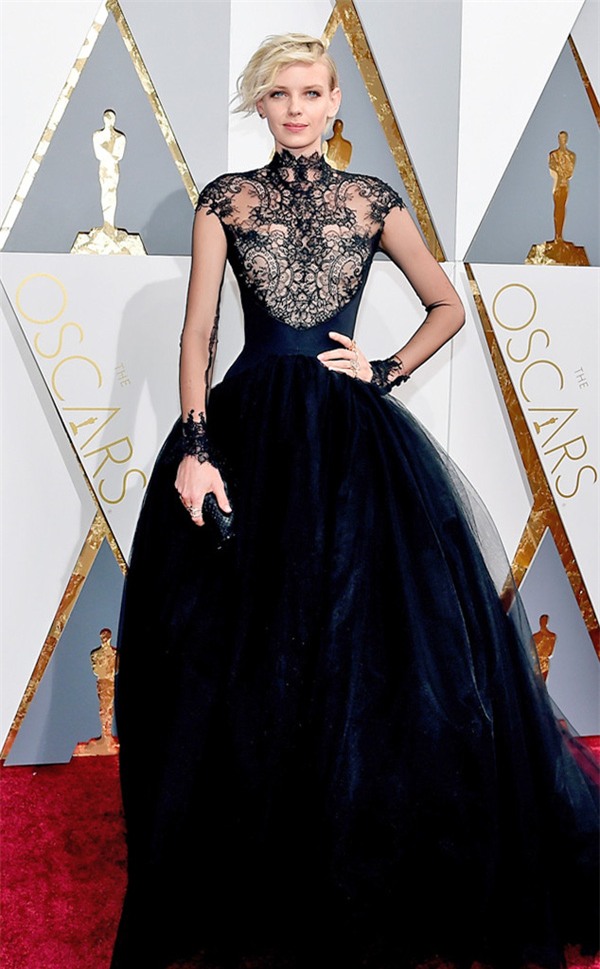 Trực tiếp: Dàn sao đình đám thế giới sẵn sàng đổ bộ thảm đỏ lễ trao giải Oscars 2016 - Ảnh 2.