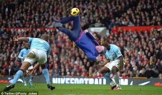 Siêu phẩm lật bàn đèn