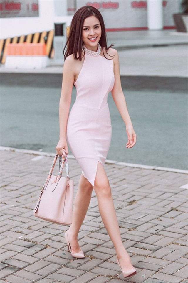 24 chiec vay hong thach anh goi cam cua my nhan viet hinh anh 5