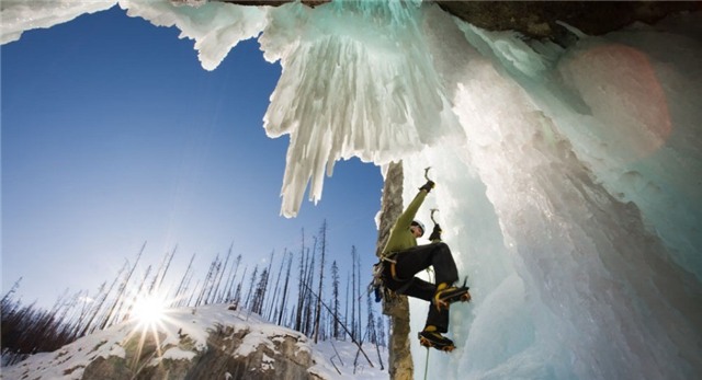 Những hoạt động du lịch mạo hiểm chết người trên thế giới