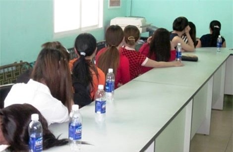 mại dâm, bán dâm, môi giới mại dâm