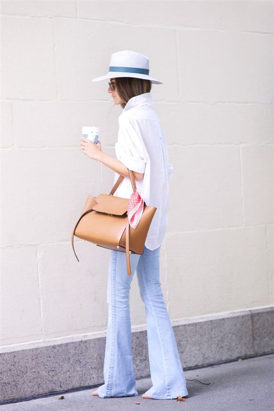 Flared Jeans