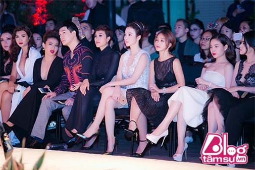 angela-phuong-trinh-de-bep-nhan-sac-dan-chi-blogtamsuvn-5