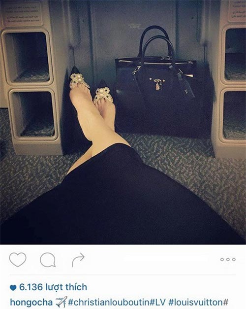 Điểm lại những khoảnh khắc Hà Hồ cùng đại gia kim cương