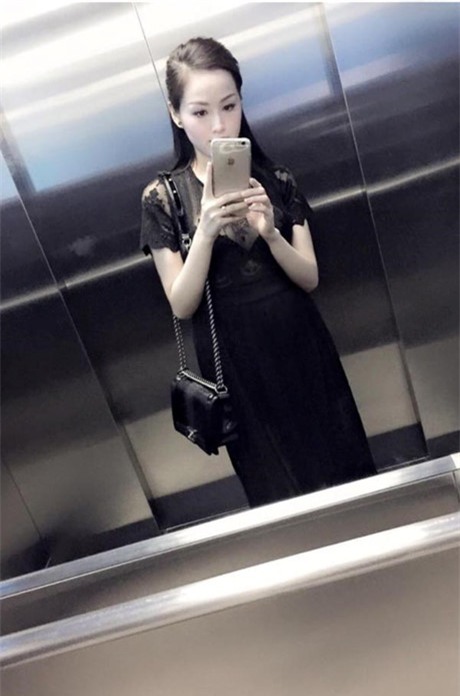 Hot girl Tâm Tít thay đổi rõ rệt sau khi làm mẹ