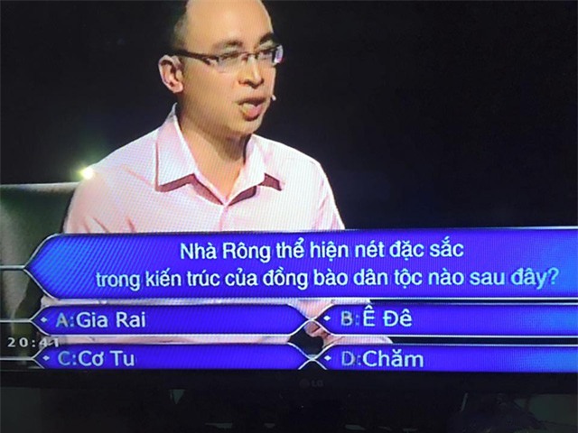 Nguyễn Văn Huy, Bảo tàng Dân tộc học Việt Nam, “Ai là triệu phú”, VTV, nhà rông, Gia rai, Cơ Tu, Ê Đê, Chăm