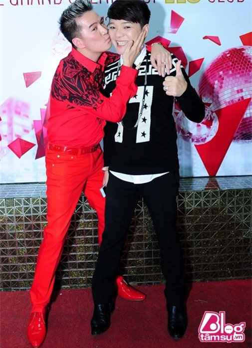 sao-viet-mac-benh-nghien-hon-blogtamsuvn-33