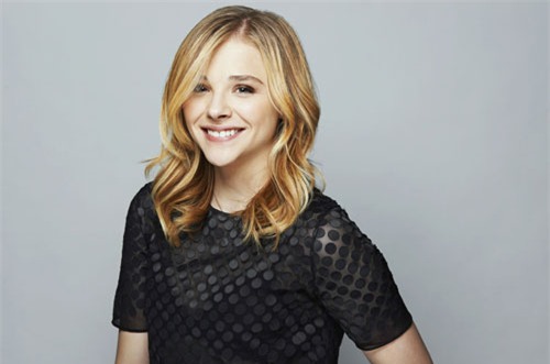 ve dep thien than cua dien vien tuoi teen vua bi neymar 