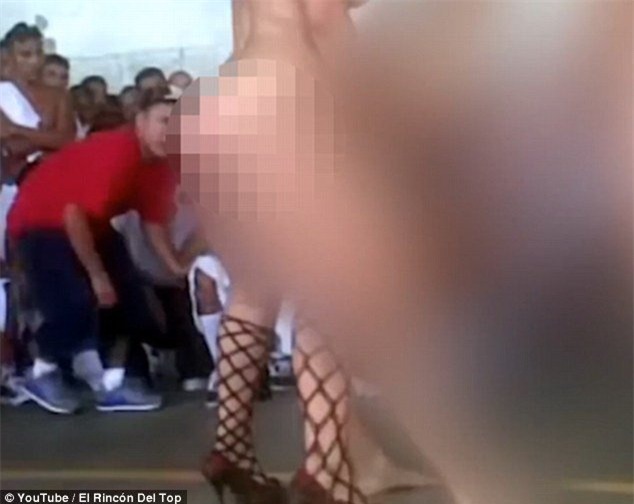 vu nu thoat y “dai nao” nha tu gay soc hinh anh 2