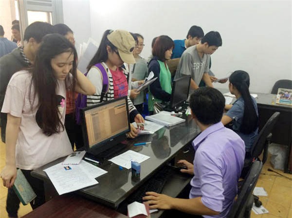 tuyen sinh dh-cd 2016: tung bong “khung” hang ti dong hut thi sinh hinh anh 1