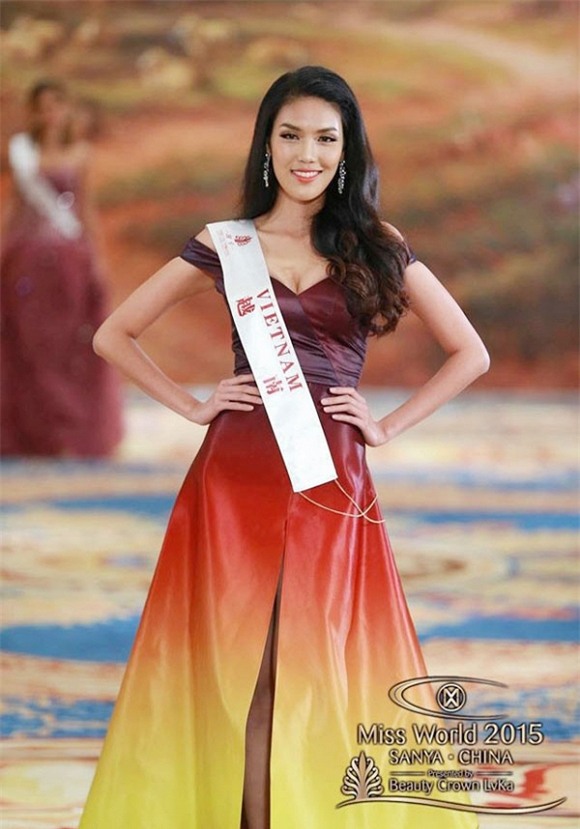 Phạm Hương và Lan Khuê lọt top 20 Hoa hậu đẹp nhất 2015 6