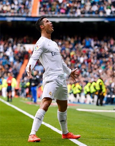 Zidane, Ronaldo, real, la liga, messi, barca, Ronaldo lập poker