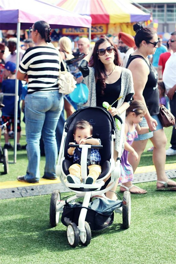 Với chị Trang, tinh thần và thái độ mỗi phút giây khi bố mẹ giao tiếp khi ở bên con rất quan trọng.