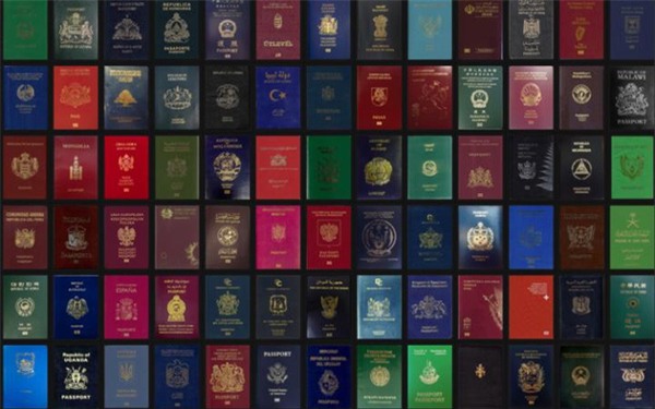 Vì sao hộ chiếu thế giới lại nhiều màu sắc đến thế? - Ảnh 1.