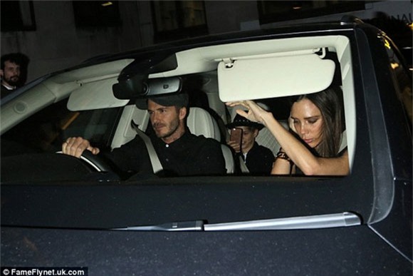 cậu cả nhà Becks Brooklyn sinh nhật tuổi 17 6