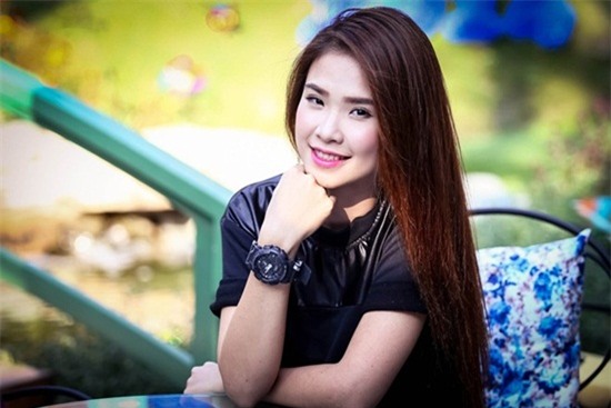 Khởi My, ca sĩ, showbiz, chân dung, Gương mặt thân quen, sao Việt