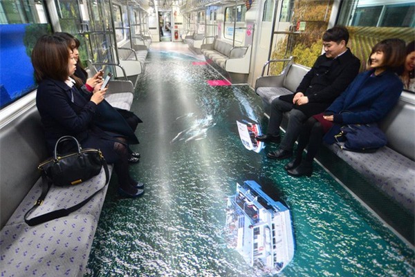 Những chuyến tàu điện có một không hai ở Seoul - Ảnh 2.