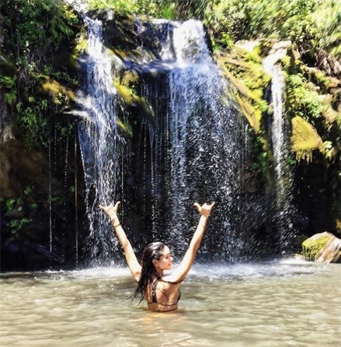 chân dài cuồng Chicharito, tiền đạo người Mexico, Jamillette Gaxiola