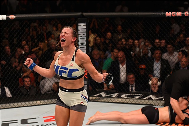 Đây chiến thắng thứ 18 của võ sĩ 29 tuổi người Mỹ sau 23 trận. Còn Holly Holm mất chức vô địch và nhận thất bại đầu tiên trong sự nghiệp.