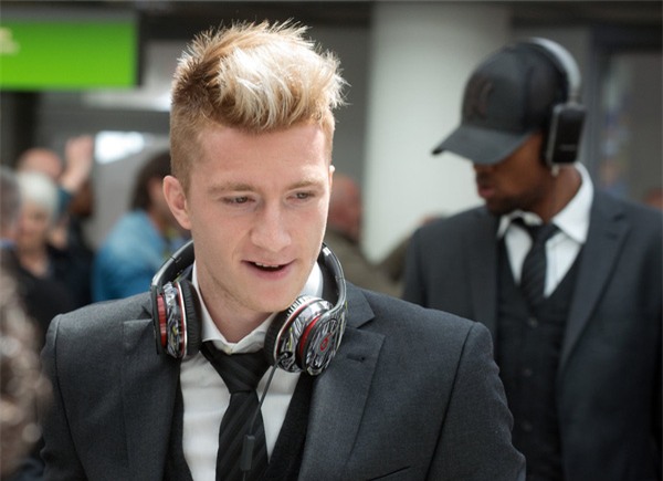 Bạn gái đẹp tựa thiên thần của Marco Reus là con gái chủ chứa - Ảnh 5.