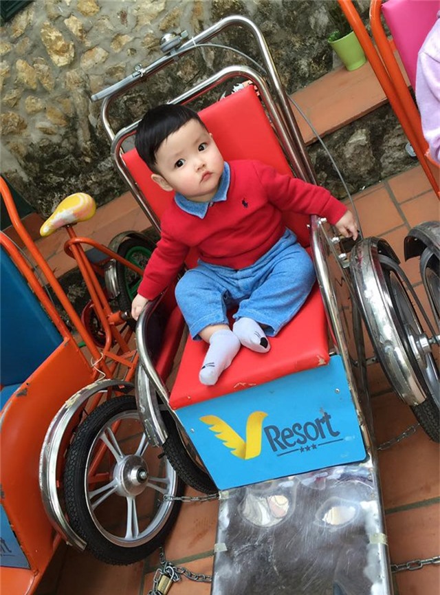 Tâm Tít khoe ảnh con trai cực