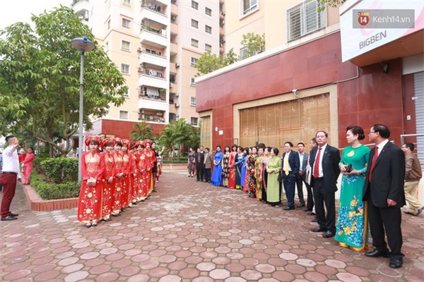 Cập nhật: Á hậu Trà My xinh đẹp, tay trong tay cùng chồng trong đám hỏi - Ảnh 6.