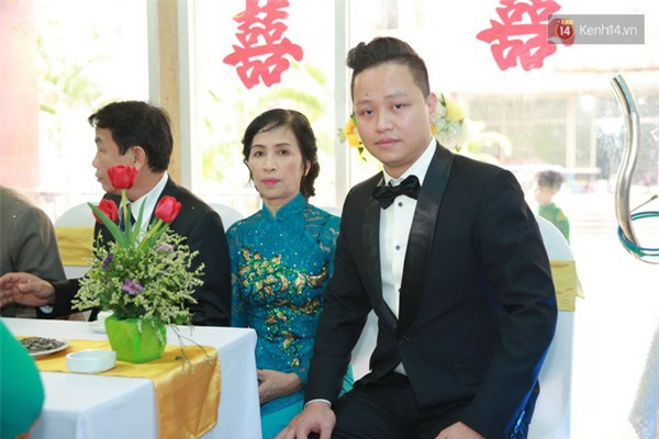 Cập nhật: Á hậu Trà My xinh đẹp, tay trong tay cùng chồng trong đám hỏi - Ảnh 8.