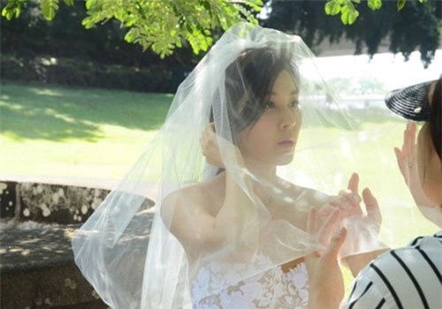 Mỹ nhân 'Phẩm Giá Quý Ông' đẹp như gái đôi mươi trong loạt ảnh cưới 13
