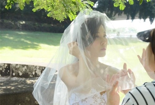 Mỹ nhân 'Phẩm Giá Quý Ông' đẹp như gái đôi mươi trong loạt ảnh cưới 12