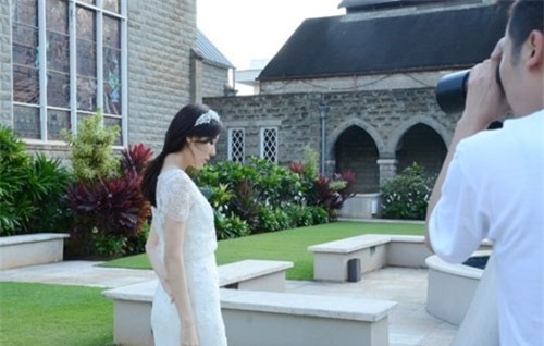 Mỹ nhân 'Phẩm Giá Quý Ông' đẹp như gái đôi mươi trong loạt ảnh cưới 4