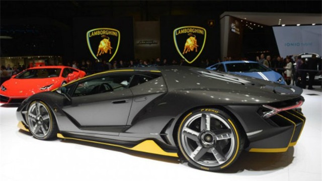 12 diem doc cua "sieu bo mong" lamborghini centenario hinh anh 5