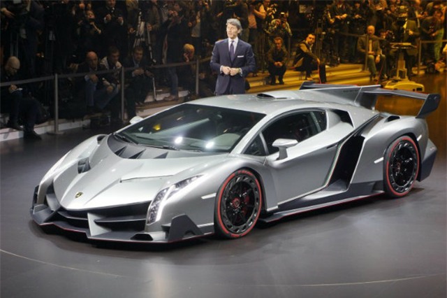 12 diem doc cua "sieu bo mong" lamborghini centenario hinh anh 8