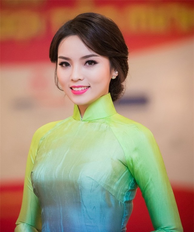 Hoa hậu Kỳ Duyên càng bức xúc sẽ càng bị bôi nhọ