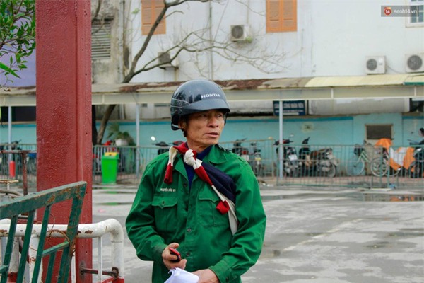 Phép màu đã đến! Người cha già vừa tìm được cậu con trai mất trí nhớ sau 2 ngày lạc con ở Hà Nội! - Ảnh 4.