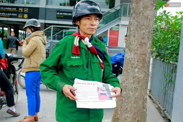 Phép màu đã đến! Người cha già vừa tìm được cậu con trai mất trí nhớ sau 2 ngày lạc con ở Hà Nội! - Ảnh 6.