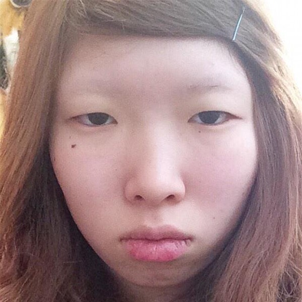 Cô gái từng khiến cộng đồng mạng náo loạn bởi gương mặt mộc xấu xí khoe ảnh con trai cực dễ thương - Ảnh 5.