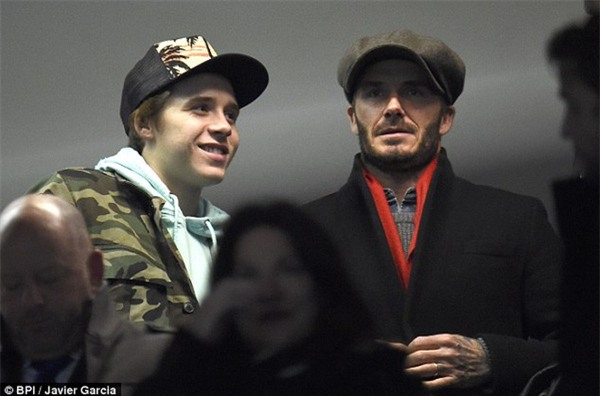 Cha con Beckham hạnh phúc chứng kiến PSG hạ gục Chelsea - Ảnh 5.