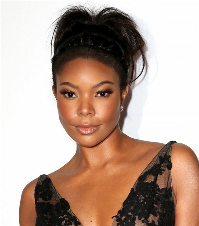 Thói quen đơn giản để có làn da đẹp của sao Hollywood