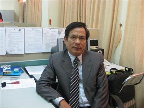 Tre lop 1 noi doi khong do mat: Hoc tu cha me?